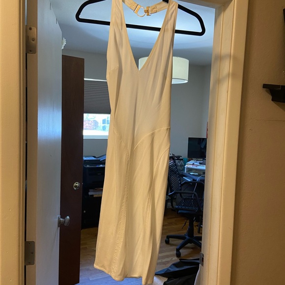 Designer dress, worn for photo shoots and events. Jersey cut. - Picture 2 of 8